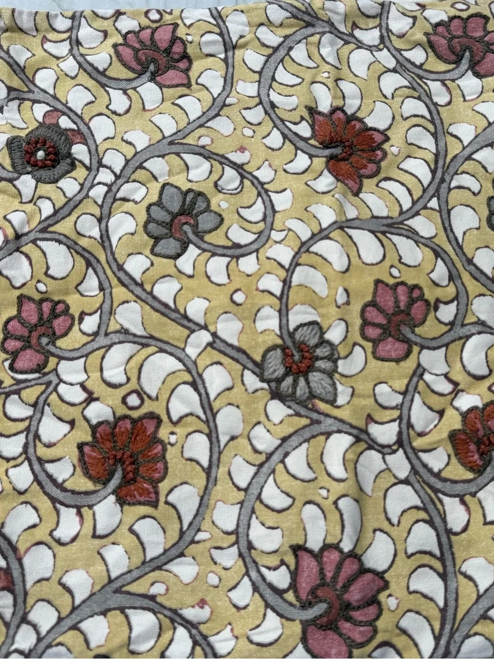 Pottery Barn Geena Medallion EMBROIDERED Pillow Cover Set of Two 20x20